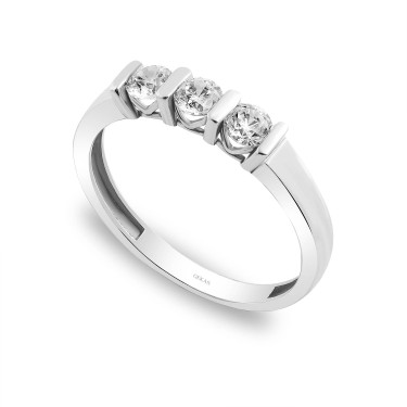 14 Ayar Beyaz Altın Üçtaş Yüzük